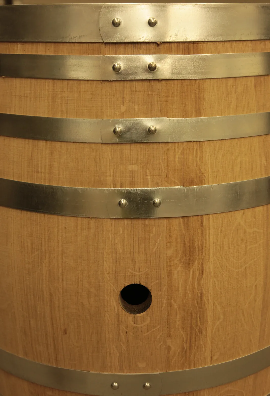 Le trou de bonde, sur le bouge / The bung hole, on the bilge