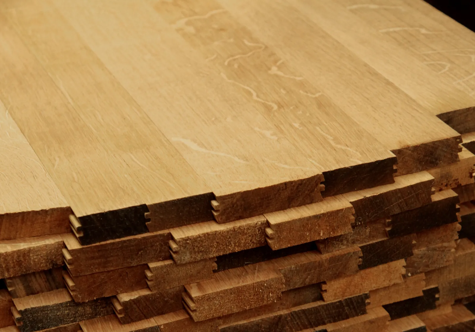 Les planches de fond, assemblées / Head boards, joined